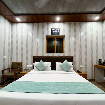 The White Oak Corbett Spa & Resort Рамнаґар Екстер'єр фото