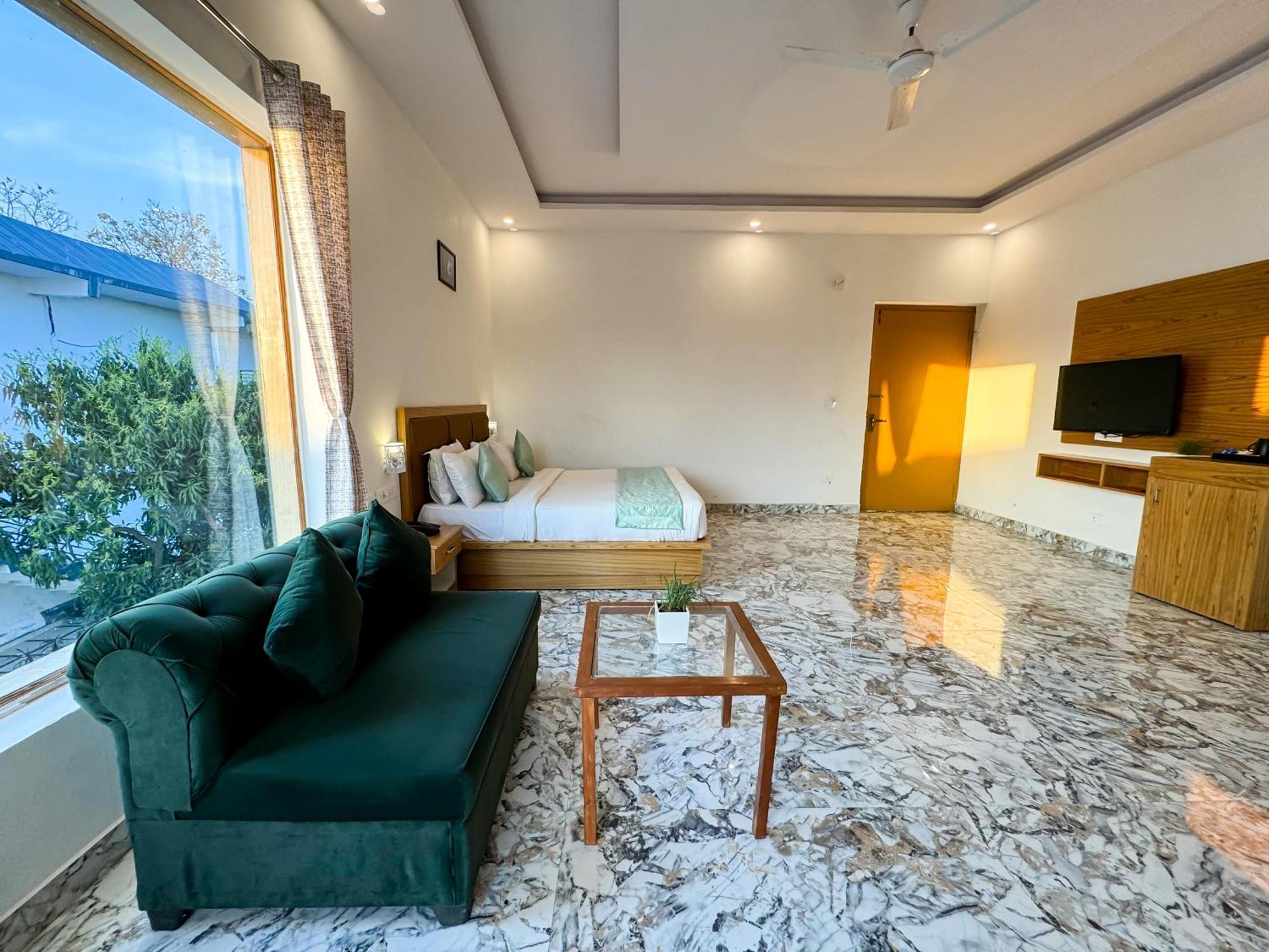 The White Oak Corbett Spa & Resort Рамнаґар Екстер'єр фото