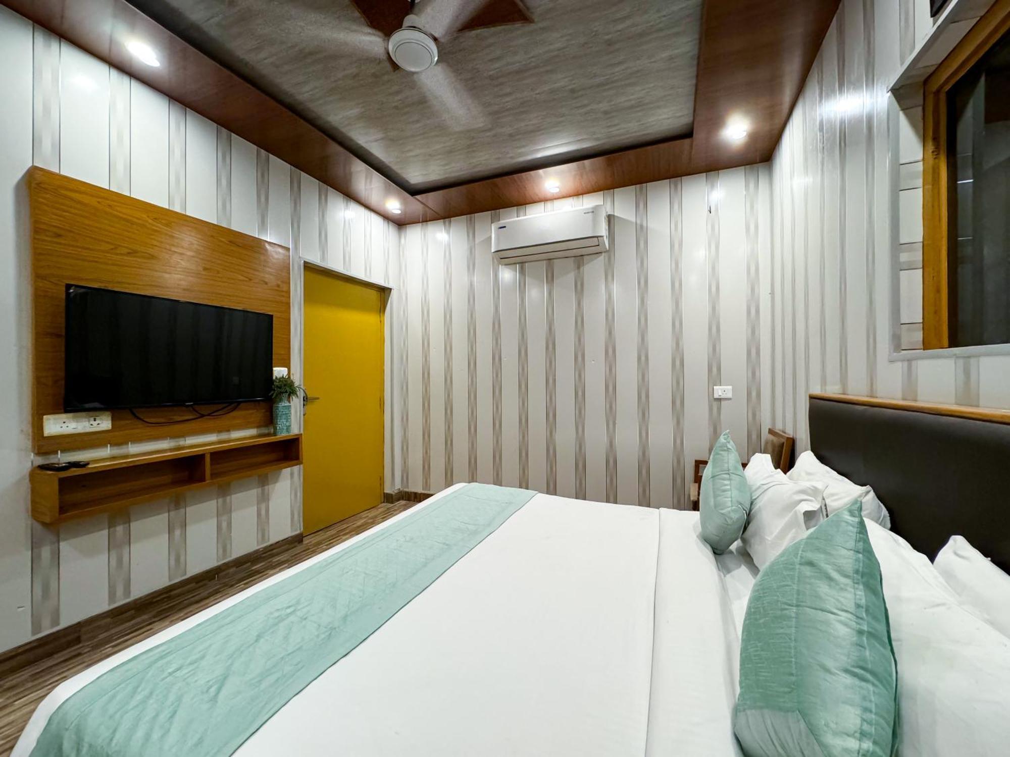 The White Oak Corbett Spa & Resort Рамнаґар Екстер'єр фото
