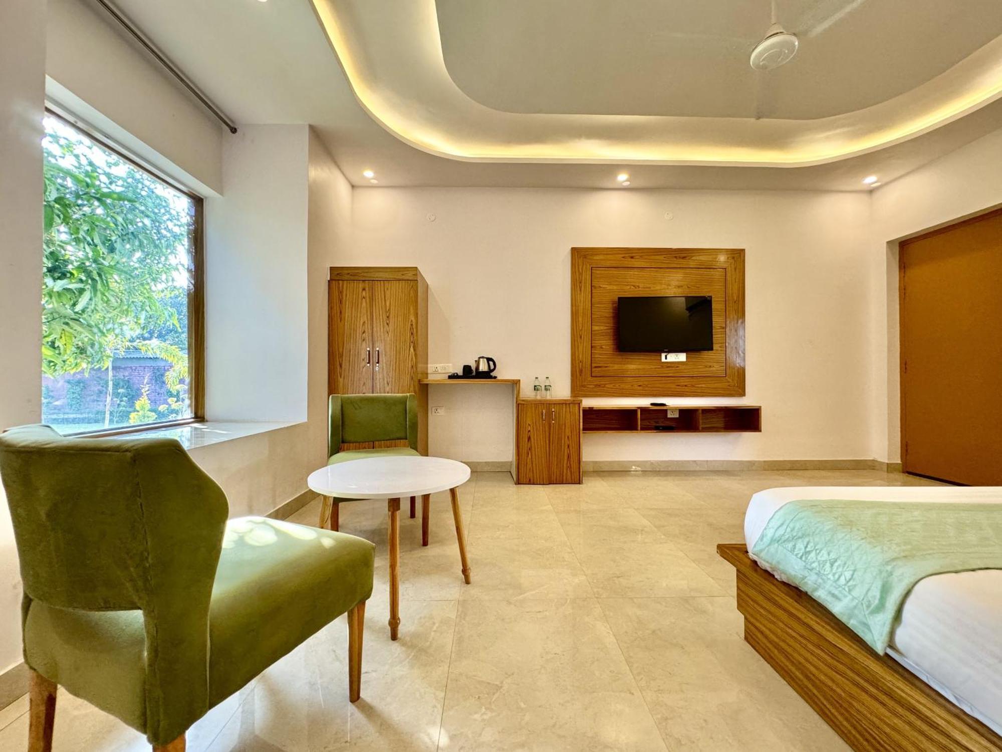 The White Oak Corbett Spa & Resort Рамнаґар Екстер'єр фото